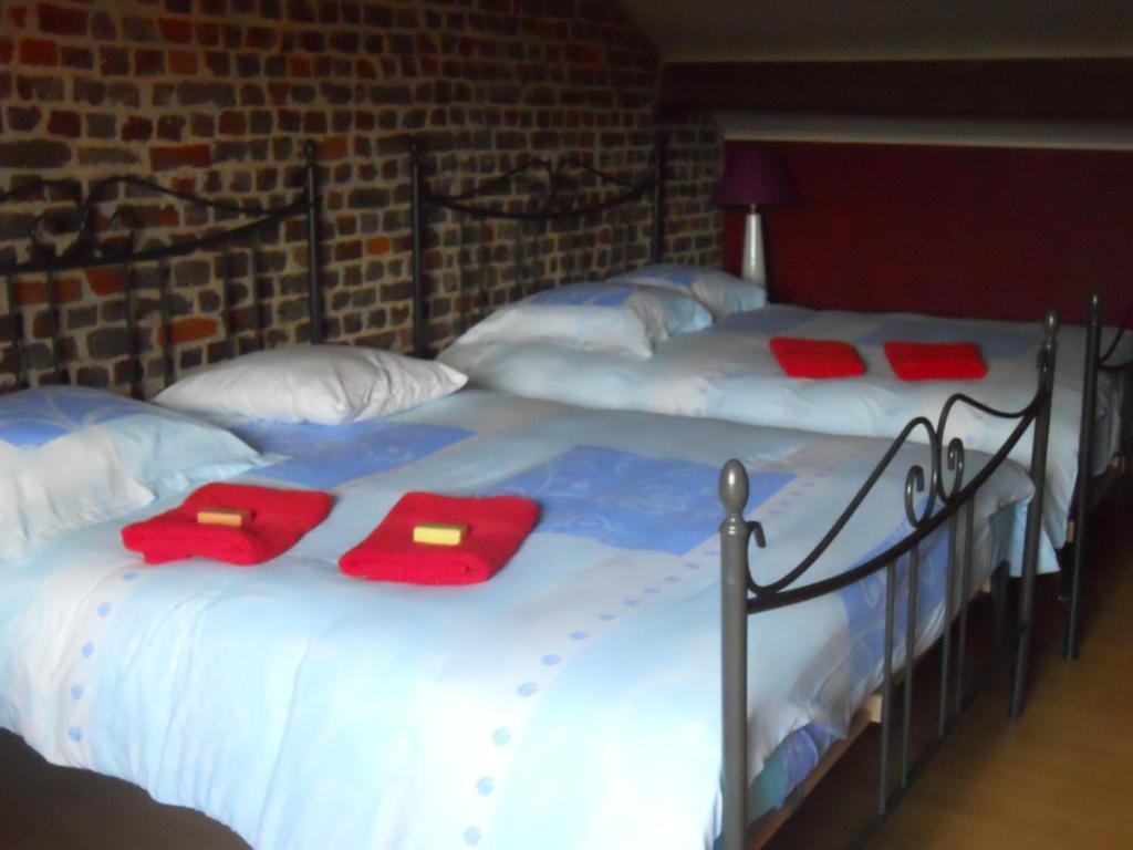 Huis De Wilde Wingerd Hotel Ieper Phòng bức ảnh