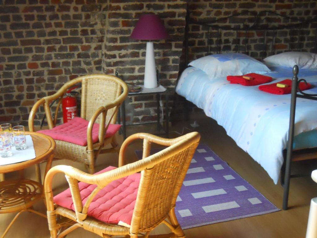 Huis De Wilde Wingerd Hotel Ieper Phòng bức ảnh
